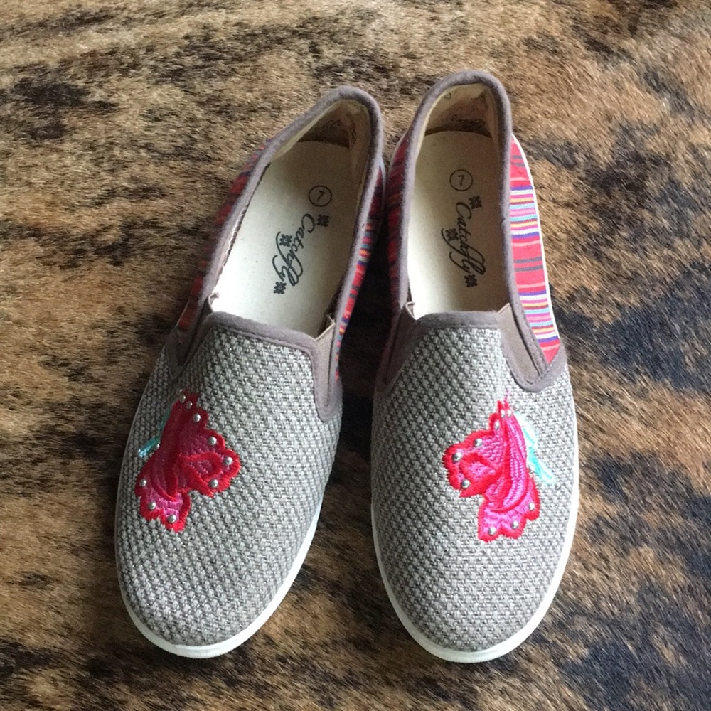 Embroidered/serape canvas shoes